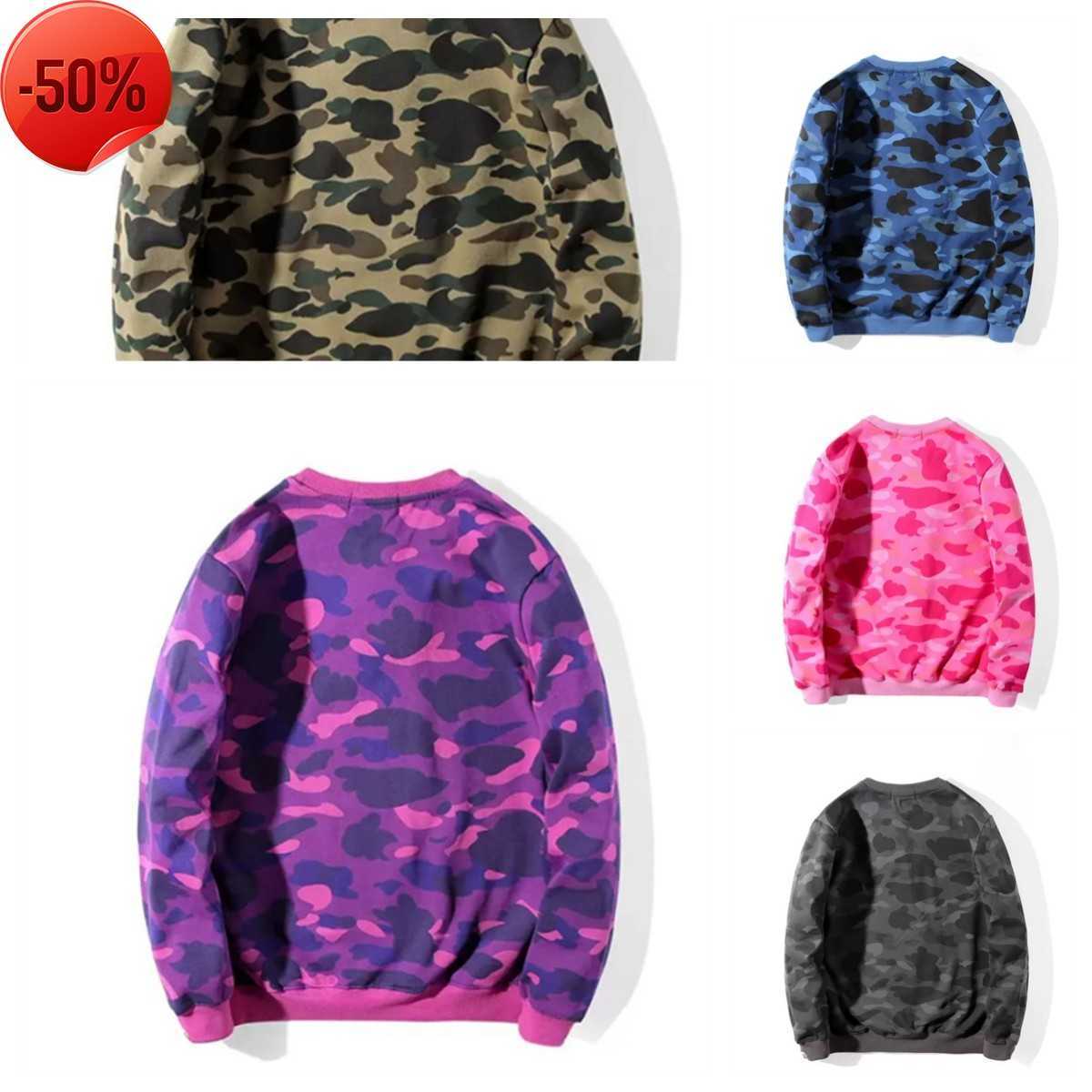 

aters Sweatshirt Hip Hop Black and Pink Color Letter Brand Print Size M-2xl Camouflage Loose Sweater Womens Wear MensS to 2XL Size