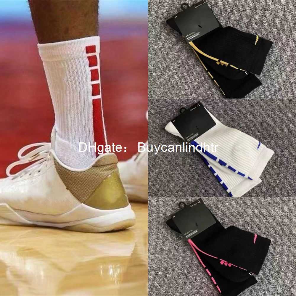 

mens socks Women High Quality Cotton All-match classic Ankle Letter Breathable black and white Football basketball Sports Sock 19 colors cotton top