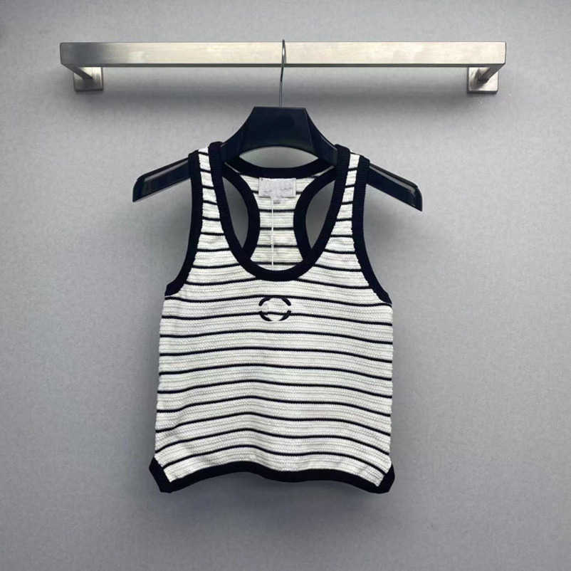 

2023 New designer womens t shirt high-end Shirt Classic Stripe Knitted for 2023 Summer Fit Slim Bottom Tank Top, White