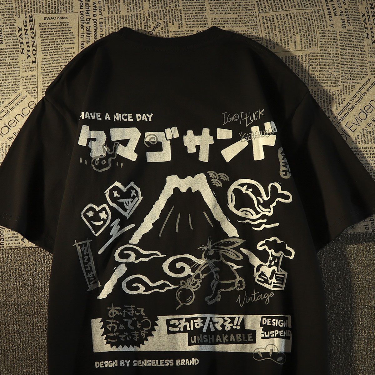 

Mens TShirts US Retro Loose Design Casual European Couple Hip Hop Top 230410, White