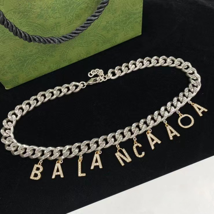 

Fashion Diamond Pendant Necklace Womens Designer Jewelry Gold Chain Necklace For Women Luxury G Letters Love Jewelrys Wedding Necklaces Gifts