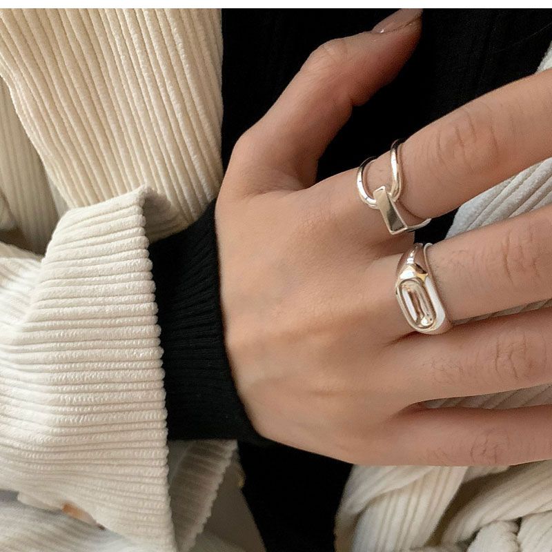 

promise rings matching rings couple rings silver rings for women personalised Love flower color Designer new 2023 asymmetric smooth oval ring geometry rings 01
