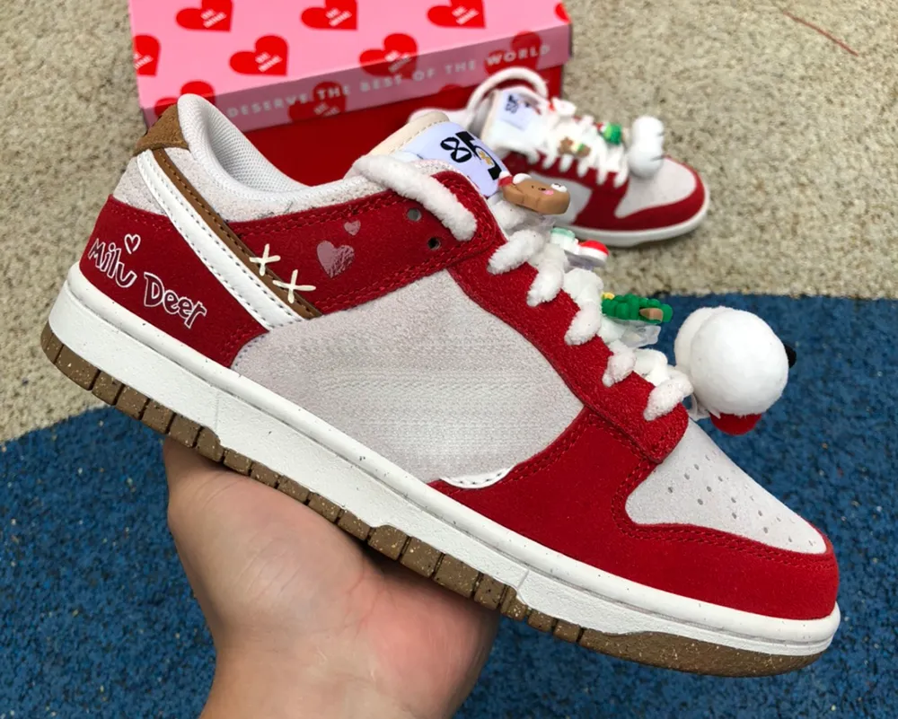 

2023 Basketball Shoes Christmas Limit x DK Low "85" Skateboarding Shoes Merry Christmas Milu Deer Outdoor Sneakers Sports With Original Box