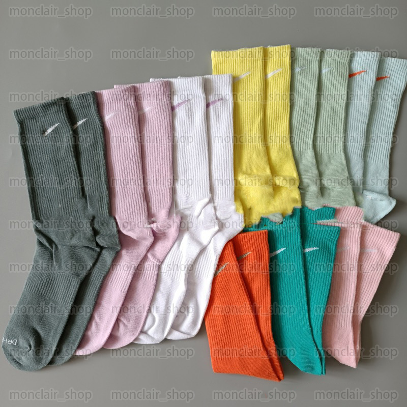 

Men's socks designer mid-length socks three pairs of women's socks Macaron breathable sweat wicking couple socks NK print