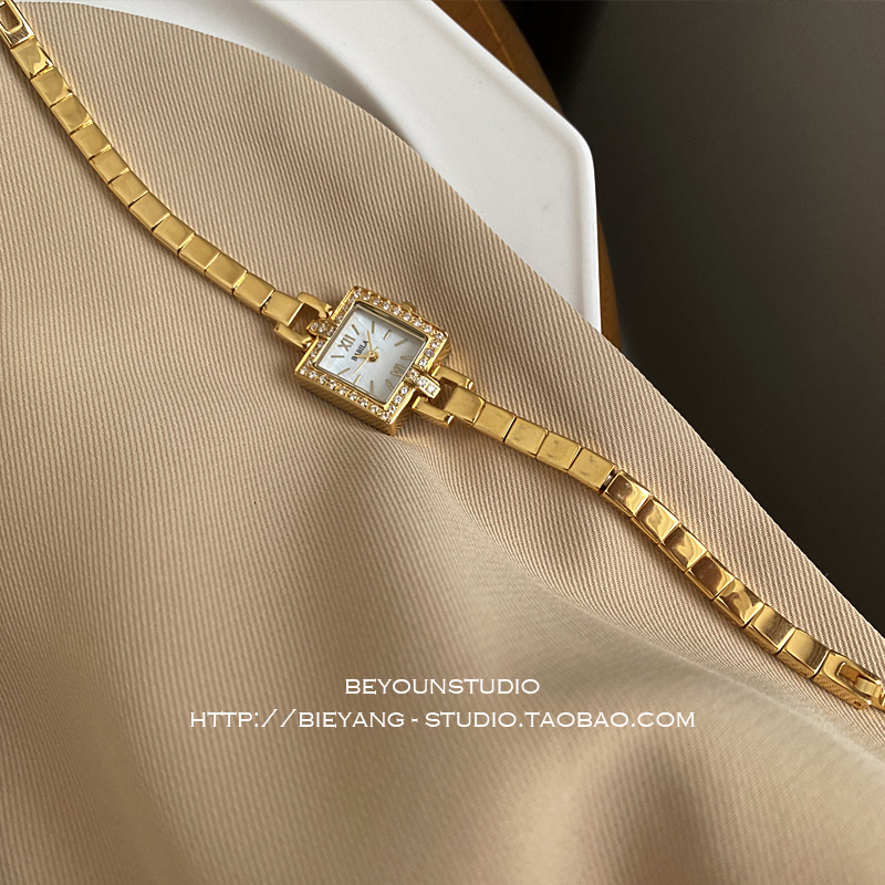 

Women s Watches bracelet watch Brass band 24K gold format square dial fashion inlaid diamond for lovers luxury and nobility 230410
