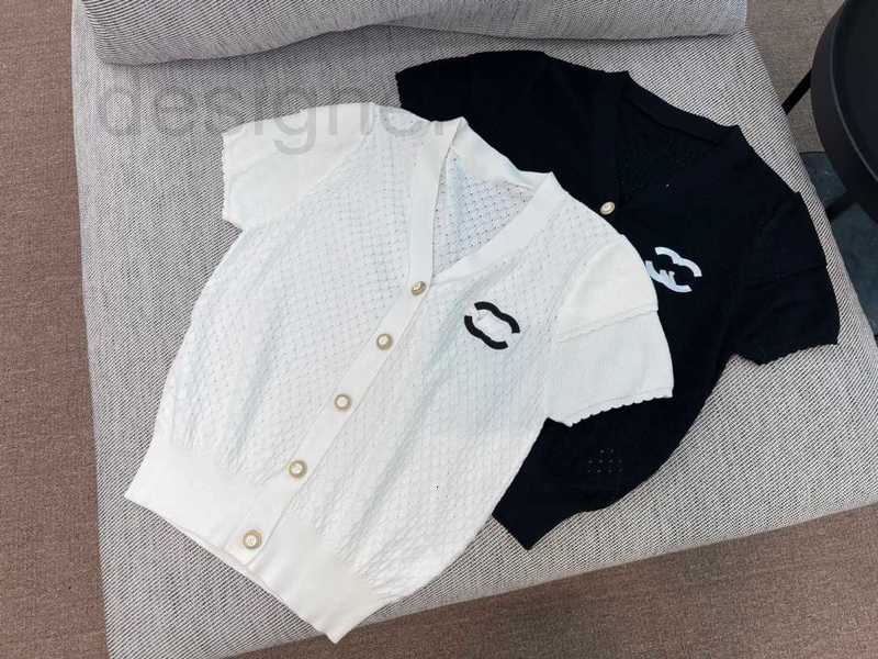 

Women' Knits & Tees designer Cotton cardigan chic 2023ss spring/summer V-neck short sleeved classic two color options WQVD, White