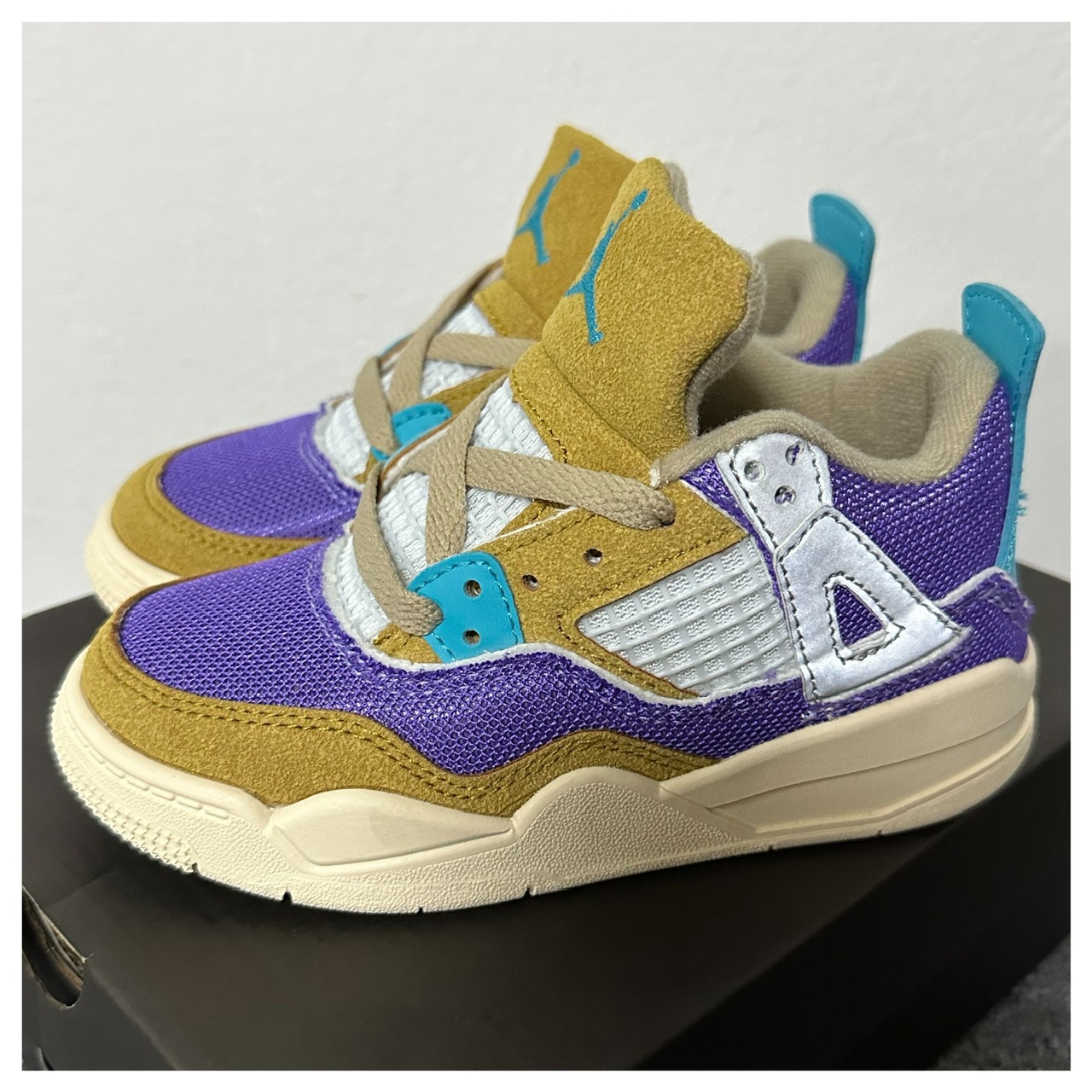 29Color ASH Jumpman 4 Chaussures pour enfants Sandales Chaussures de course Taille de haute qualité 28-35