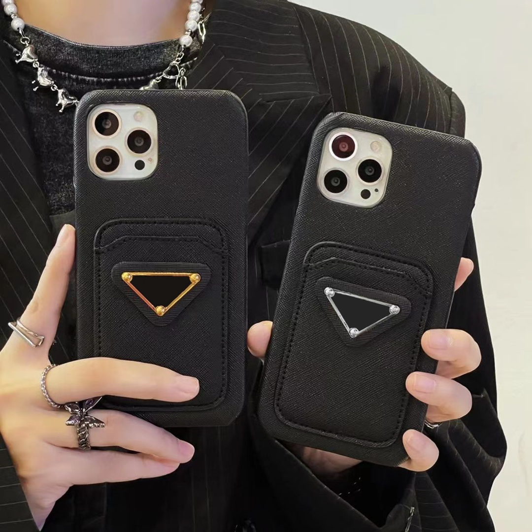 

Fashion Designer Phone Cases For iphone 14 13 12 11 Pro Max 14Pro 14Plus Luxury Letter Design Back Shell Black Leather Card Holder Card-inserted Mobile Cover Case, Customized(please consult me)