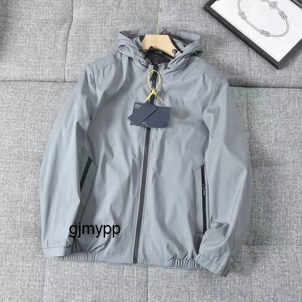 

Men's Jackets European 2023 New Early Spring Hooded Fashion Slim Fit Casual Outdoor Business Hoodie 724RN