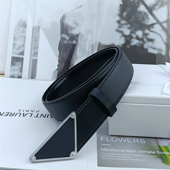 New Fashion Classic Unisex Belts For Men Women Designer leather jacket Belt Silver & Black Color with Smooth Gold Buckle for Outdoor Use with Bel