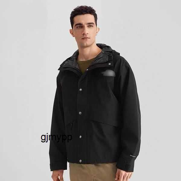 

Men' Jackets American version of couple stormtrooper windproof waterproof high thin jacket windbreaker coat mountaineering suit print 11GSZE