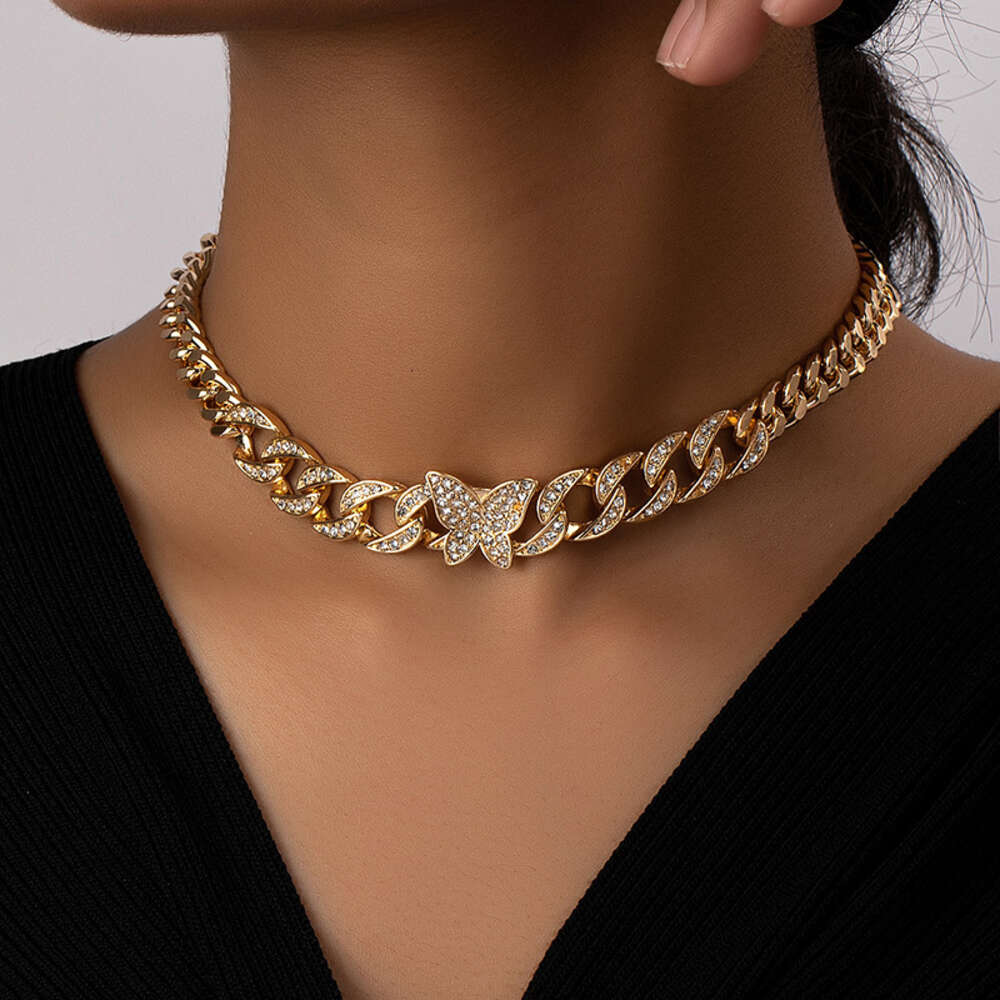 Bijoux de personnalité, chaîne cubaine entièrement en diamant, collier papillon élégant, article de mode féminine