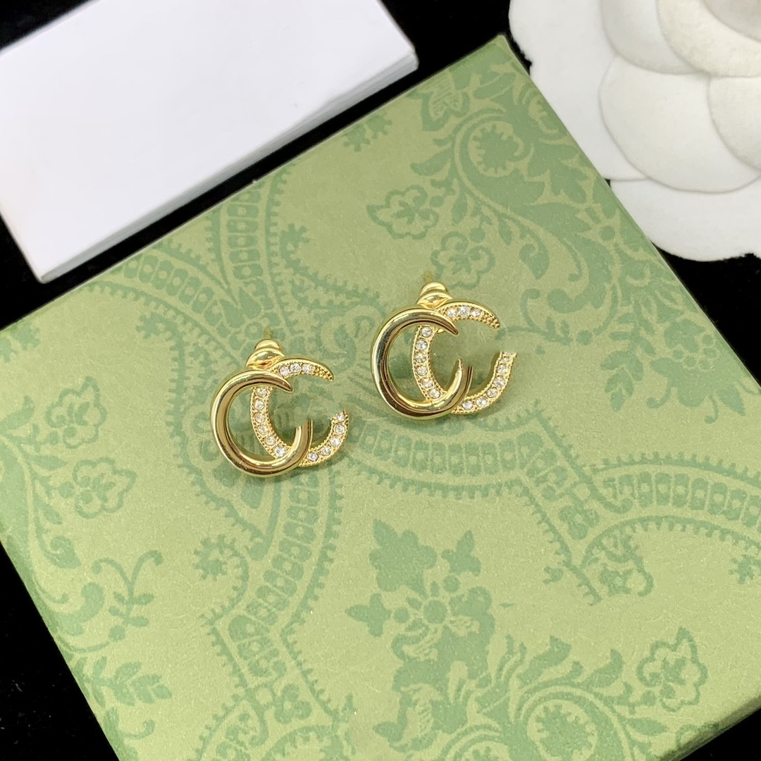 

Luxury nail stud women's earrings with diamond letter earrings Luxury fashion designer G Retro women's high-end engagement party romance