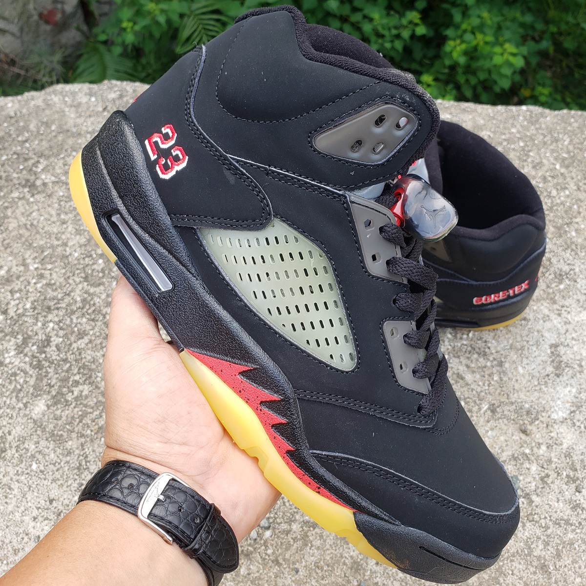 

Retro womens jumpman 5s basketball shoes AJ5s Mars Bred Off Noir Oreo Black White Red Blue Suede Laney Sail Bel tennis sneakers tennis with box