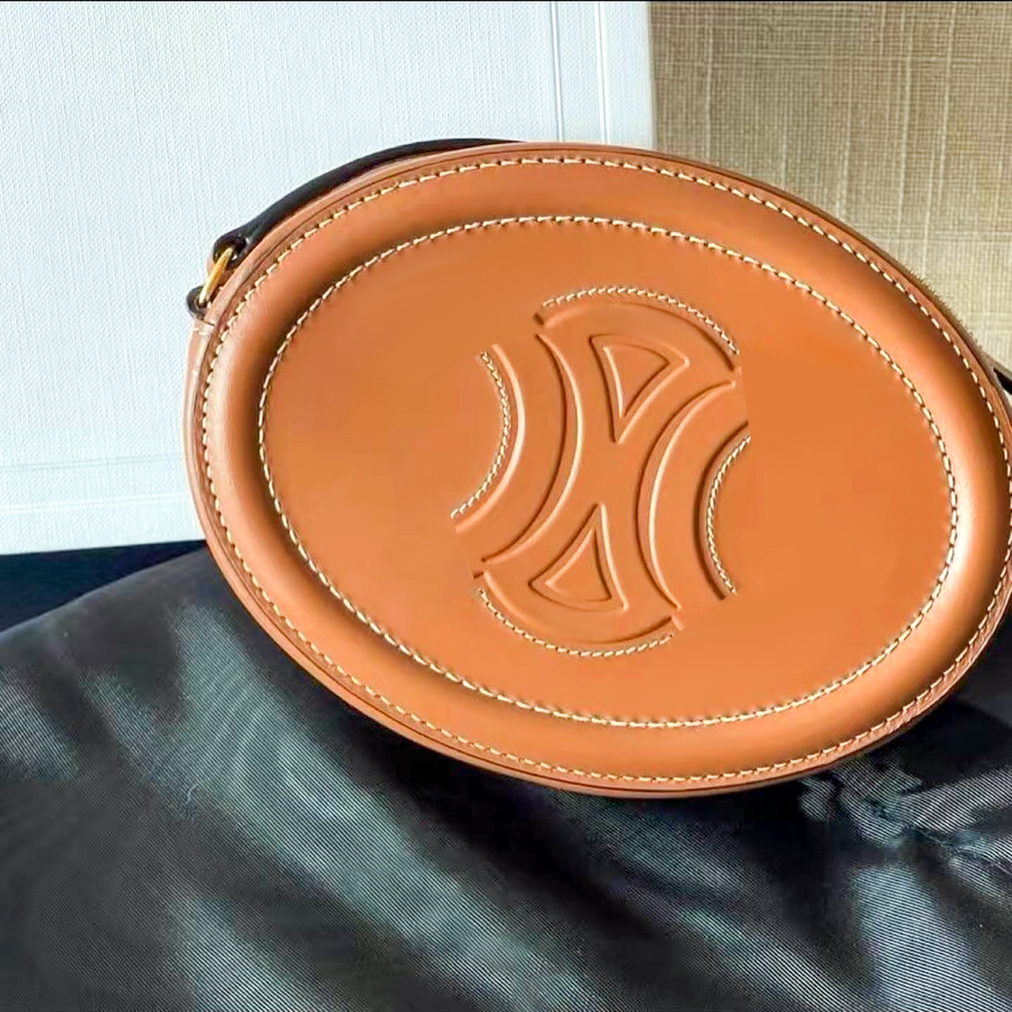 

The new TRIOMPHES round bags celins Luxury women's mens Designer purses Oval Wallet Smooth Calfskin triangle pochette classic Crossbody handbag clutch shoulder bag, Sky blue