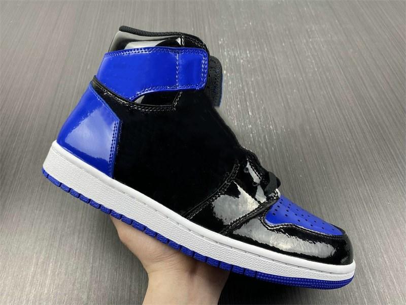 

2023 Basketball shoes Released Jumpman 1 High OG Man Black Royal Blue Fashion Sport Zapaots Sneakers Top Quality Come With Box