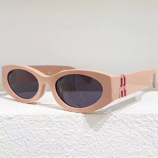 

Miu sunglasses oval frame miuT08w sunglasses radiation resistant personalized retro glasses board with advanced high appearance value