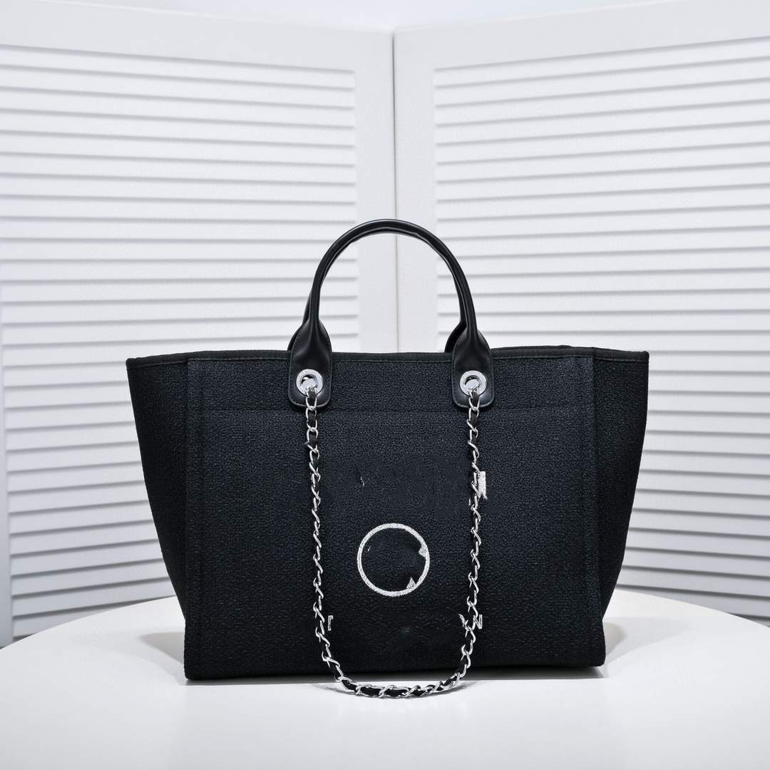 women shoulder bags 2023 summer and autumn Fashion Ladies Handbags Tote bag High-quality Canvans Chain Logo Print high-capacity