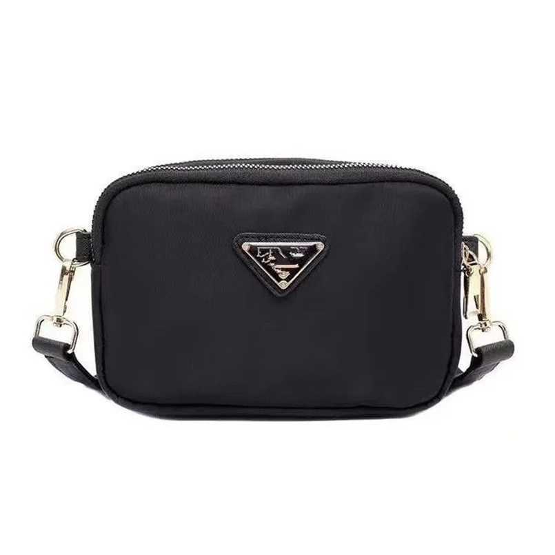 

Designer bag Oxford Spinning Crossbody Small Bag Simple and Fashionable Three Layer Multifunctional Women's Bag for Going Out Change Mobile Mini One Shoulder Black