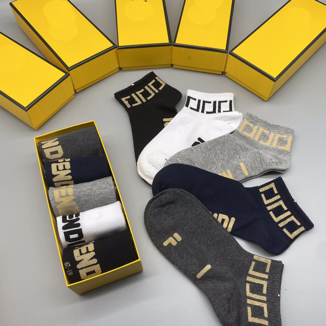 

Men's socks stockings multicolor fashion men and women slow outdoor leisure high quality cotton breathable basketball football wholesale stripes.