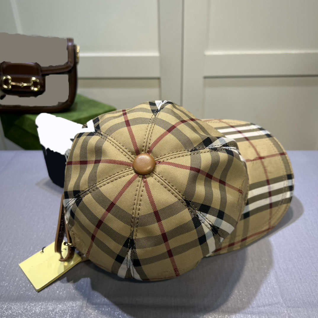 

23ss 3style Fashion Men Women Brand Desinger Letter Ball Caps Stripe Grid Leather 4 Seasons Adjustable Embroidery Casquette Baseball Hats Outdoor Sun Hats, Red