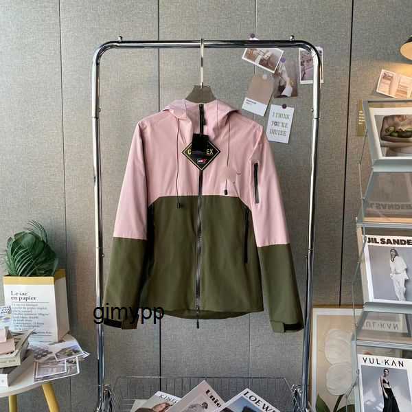 

Men's Jackets American version of stormsuit jacket men's and women's trendy br new outdoor windproof waterproof large mountain skiing suit 17HA1G