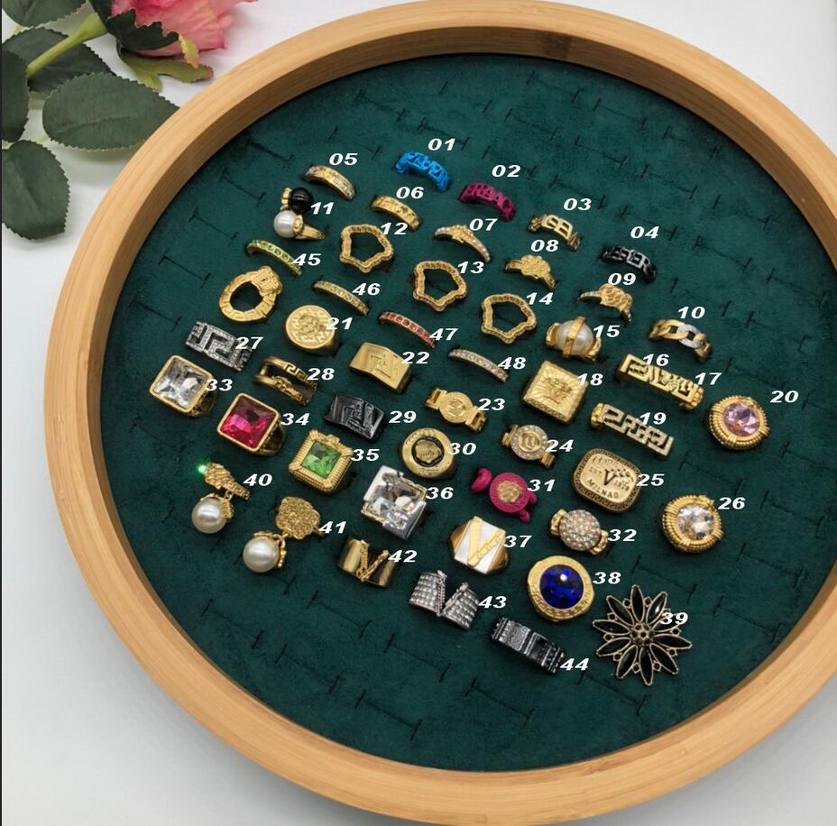 

Combination style Designed Wedding Rings Banshee Medusa Profile Portrait Women Crystal Enamel signet Ring Designer Jewelry Birthday Festive Party Gifts MR5 -8-08