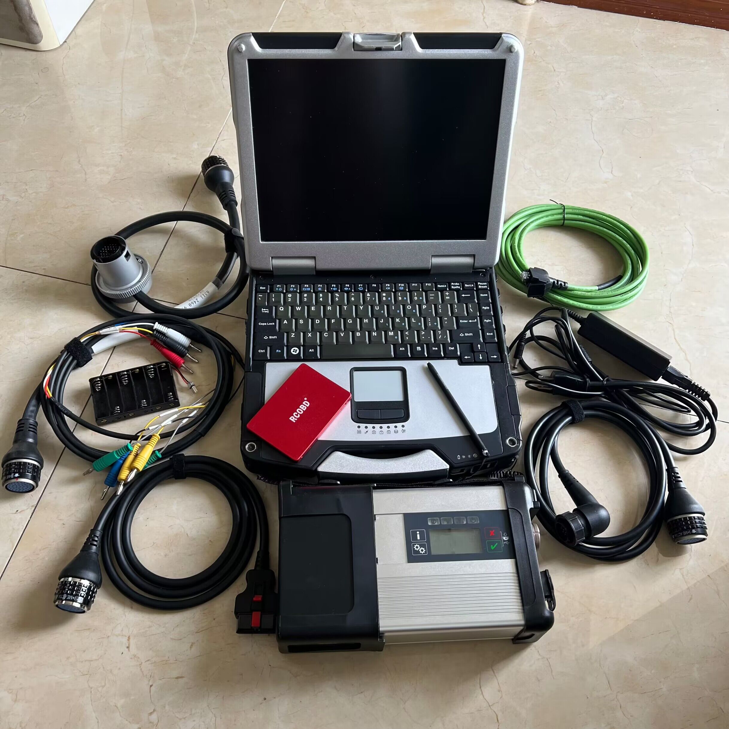 Outil de scanner Super MB Star C5 avec SSD 480 Go SSD CF31 I5 4G pour ordinateur portable et diagnostic de camion