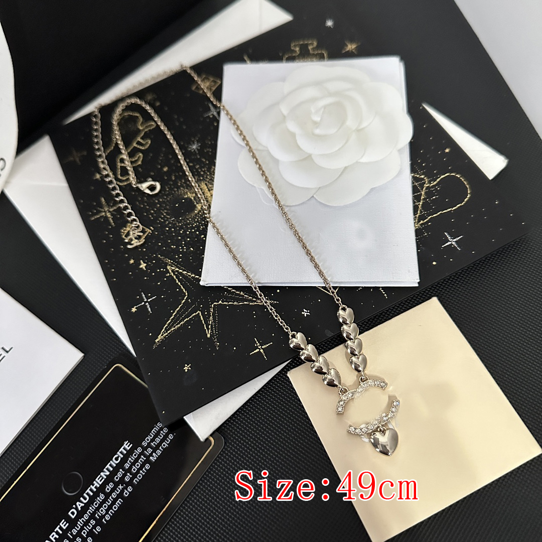 

Designer Brand Letter Pendant Necklaces Never Fading Luxury Women Silver Heart Rhinestone Collar Chain Brass Copper Real Gold Plated Necklace Jewelry Accessories