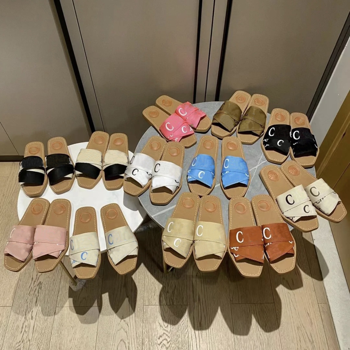 Senior Luxury Designer Slippers Wooden Flat Mule Women's Sandals Slippers Women's Canvas Square Toe Lace Embroidery Summer Sandals Fash-image-857884227