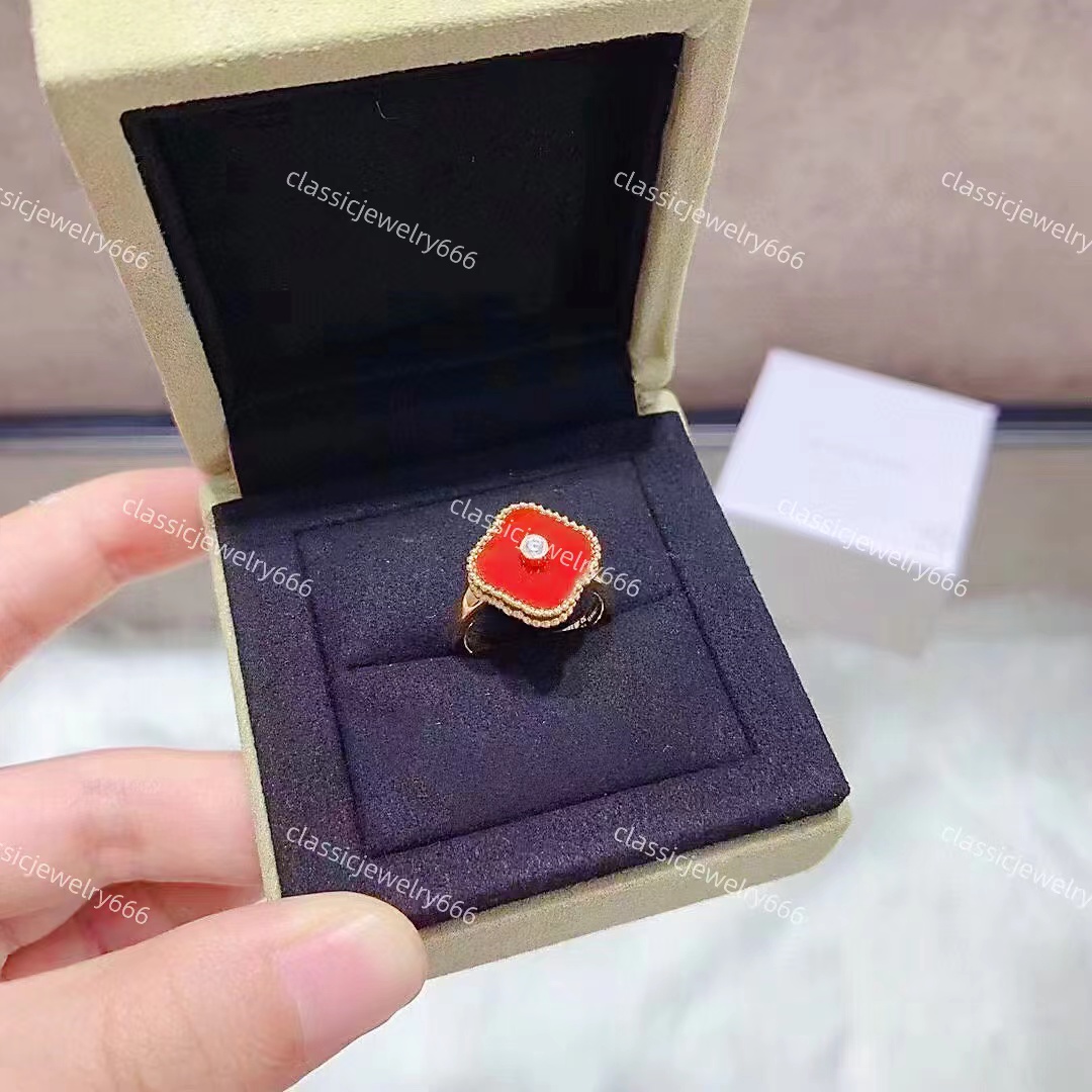 

Luxury Women's Love Ring Fashion Designer Luxury Brand Ring 18K Clover Jewelry 316L Stainless Steel Factory Holiday Gift Box