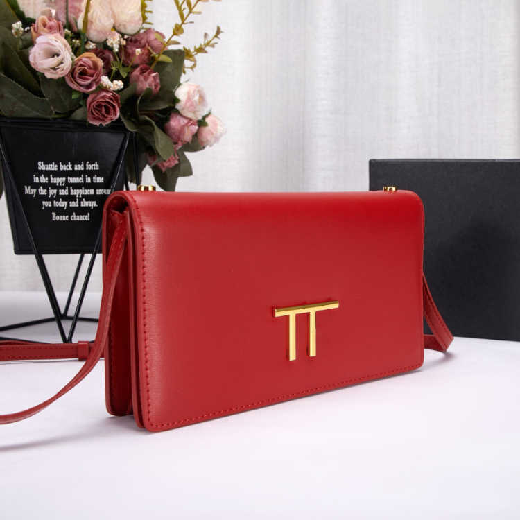 

Brand Designer bags Handbags Shoulder Crossbody Bags Tote Woman's 2023 New Fashion Texture Messenger Bag Multifunctional Envelope Bag Camera bag Factory Sales, White size 18.5*10*3.5cm