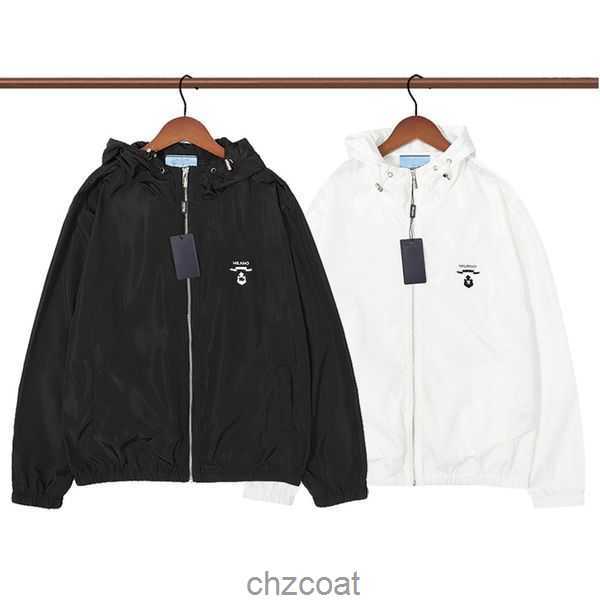 

Thin Jacket Fashion Windbreaker Mens Jacket Coats With Letters Inverted triangle Men Women Waterproof Coat Spring Autumn clothes Jackets Outerwear Men's Cl 4JBX, 1white