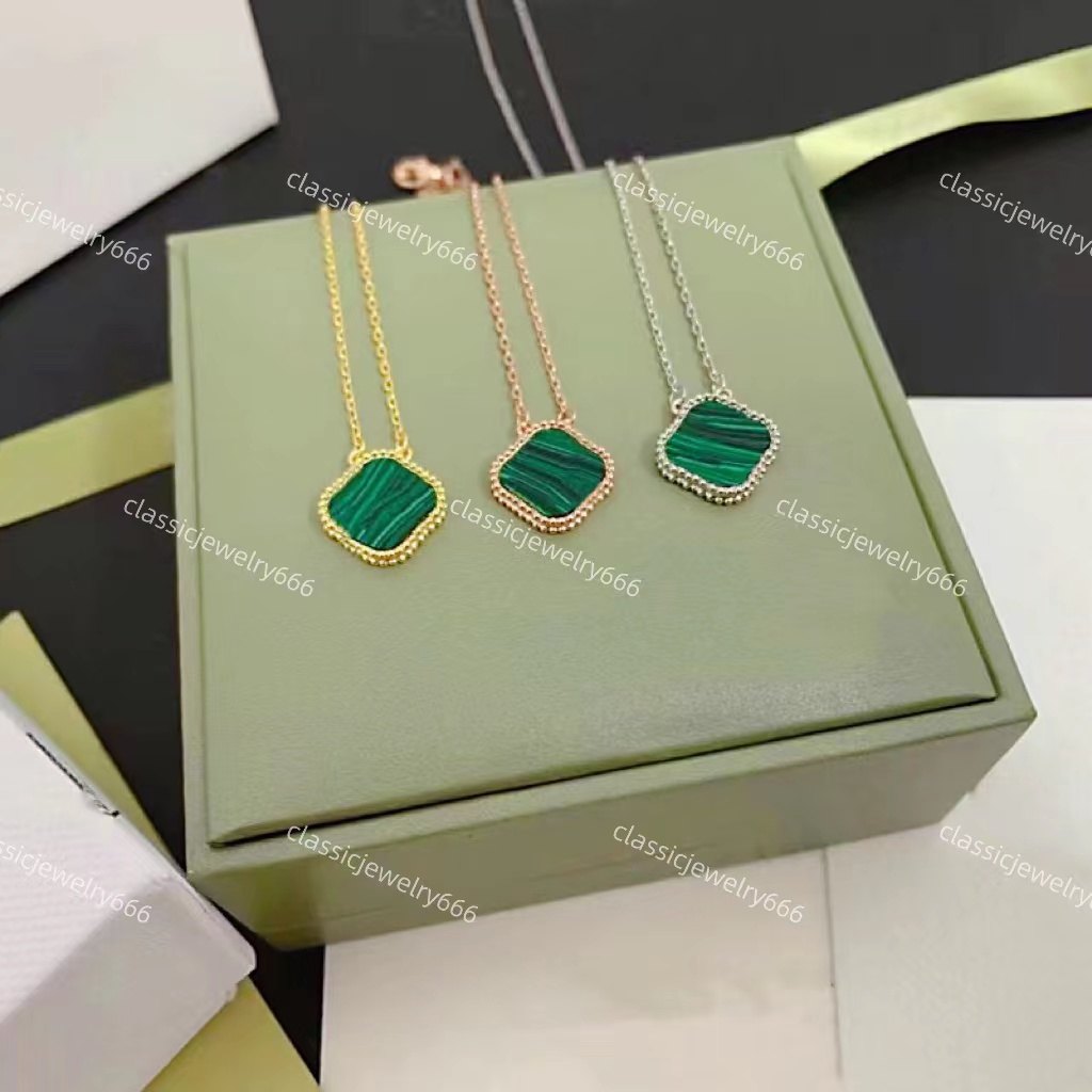

Fashion Designer Women's Necklace Luxury Pendant 18K Gold Colorful Shell Clover Pearl Jewelry 316 Stainless Steel Box Factory Wholesale