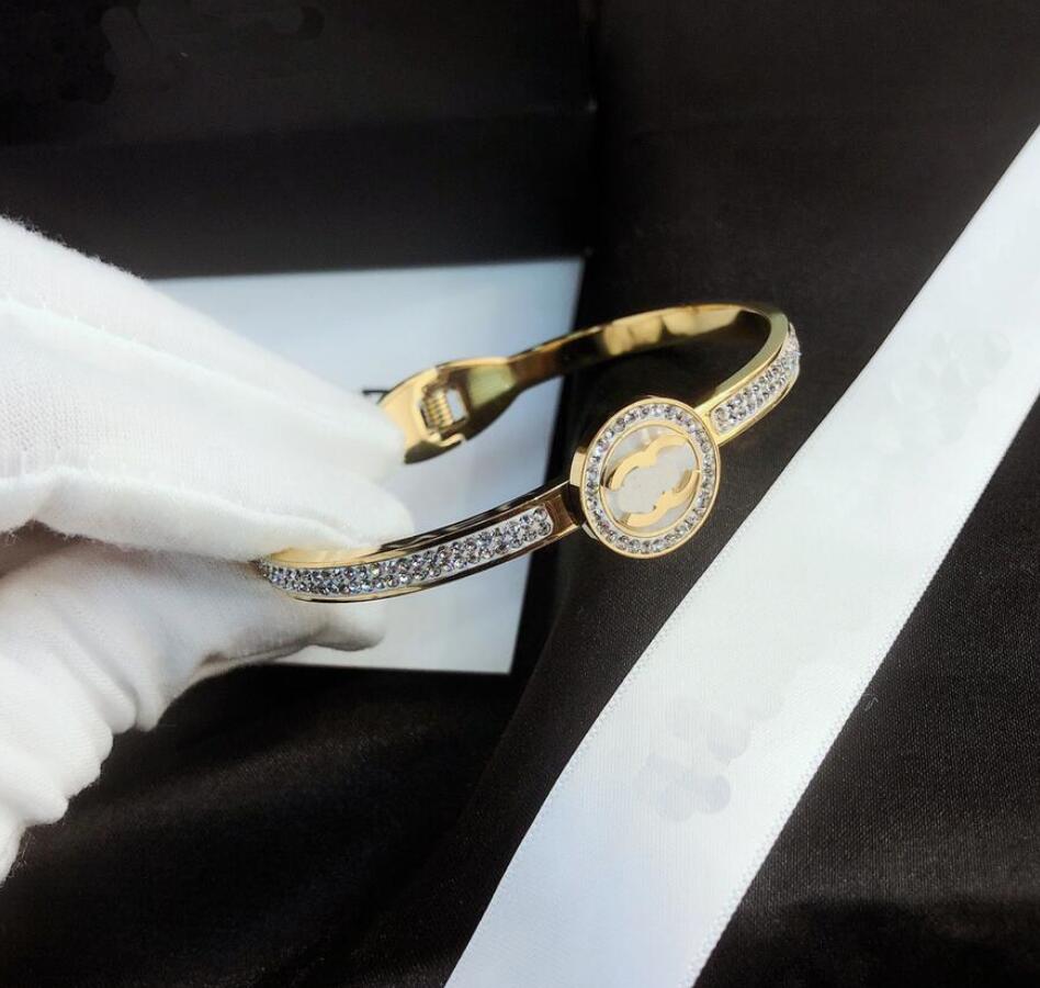 

Classic Jewelry Designer Bracelet High Quality 18K Gold Plating Brand Double Letter Metal Bracelet Unisex Crystal Rhinestone Valentine's Day Wedding Accessory