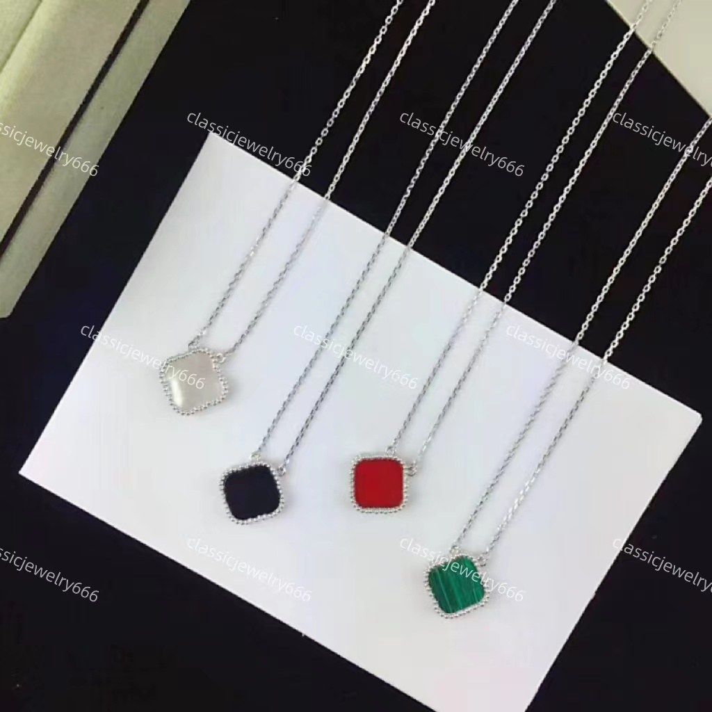 

Fashion Pendant 4/Four Leaf Clover Necklace gold pendant necklace Pendant Mother of Pearl Stainless Steel Plated 18K Women's and Girls' Valentine's Day Birthday Gift