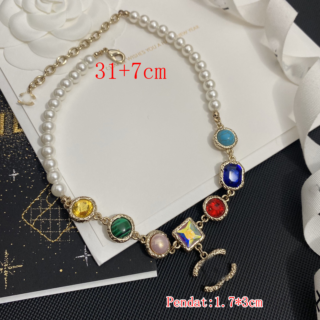

Designer Brand Letter Pendant Necklaces Luxury Women Pearl Gemstone Collar Chain Never Fading Brass Copper Real Gold Plated Sweater Necklace Jewelry Accessories