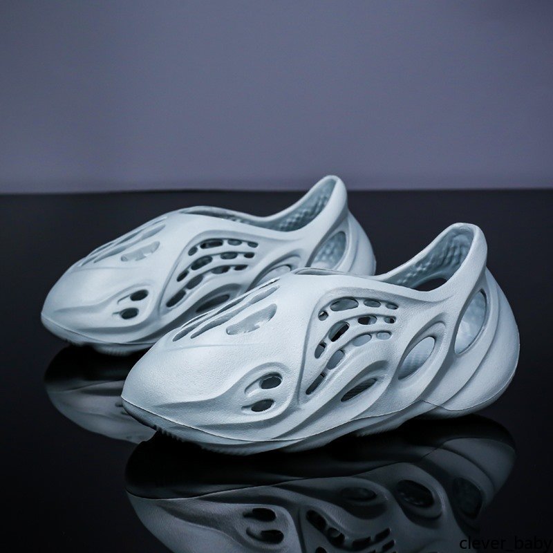 

Baby Girls Fashion Kids Beach Shoes Boys Summer Sandals Toddler Slip-On Foam Children Lightweight Closed Toe Shoes, Orange