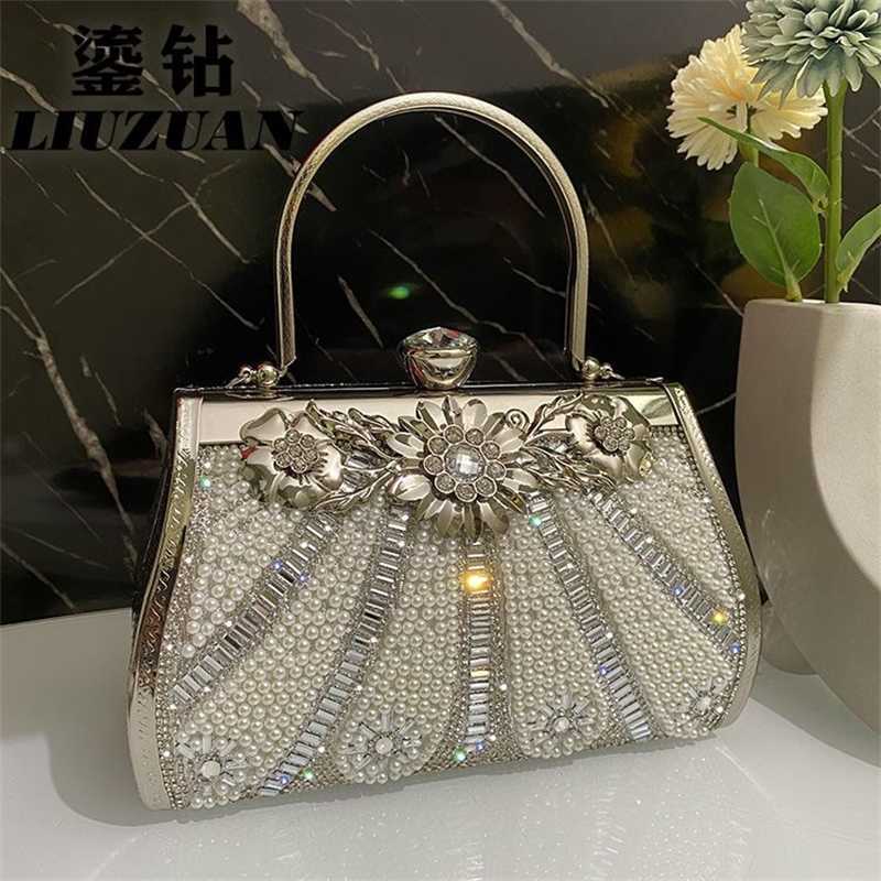 

Discount Luxury Designer Totes Popular Fashion Handbag Free Shipping Shiny and Luxurious Full of Diamonds and Silver Wedding Mother Bag Cheongsam Bag Net Red Bag
