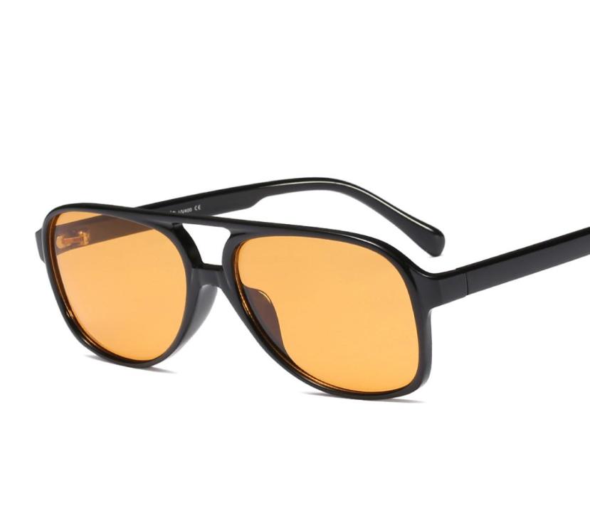 

Fashion Square Sunglasses Women Designer 2019 Oversized Sun Glasses Men Classic Vintage Shades UV400 Rivet Oculos6025705