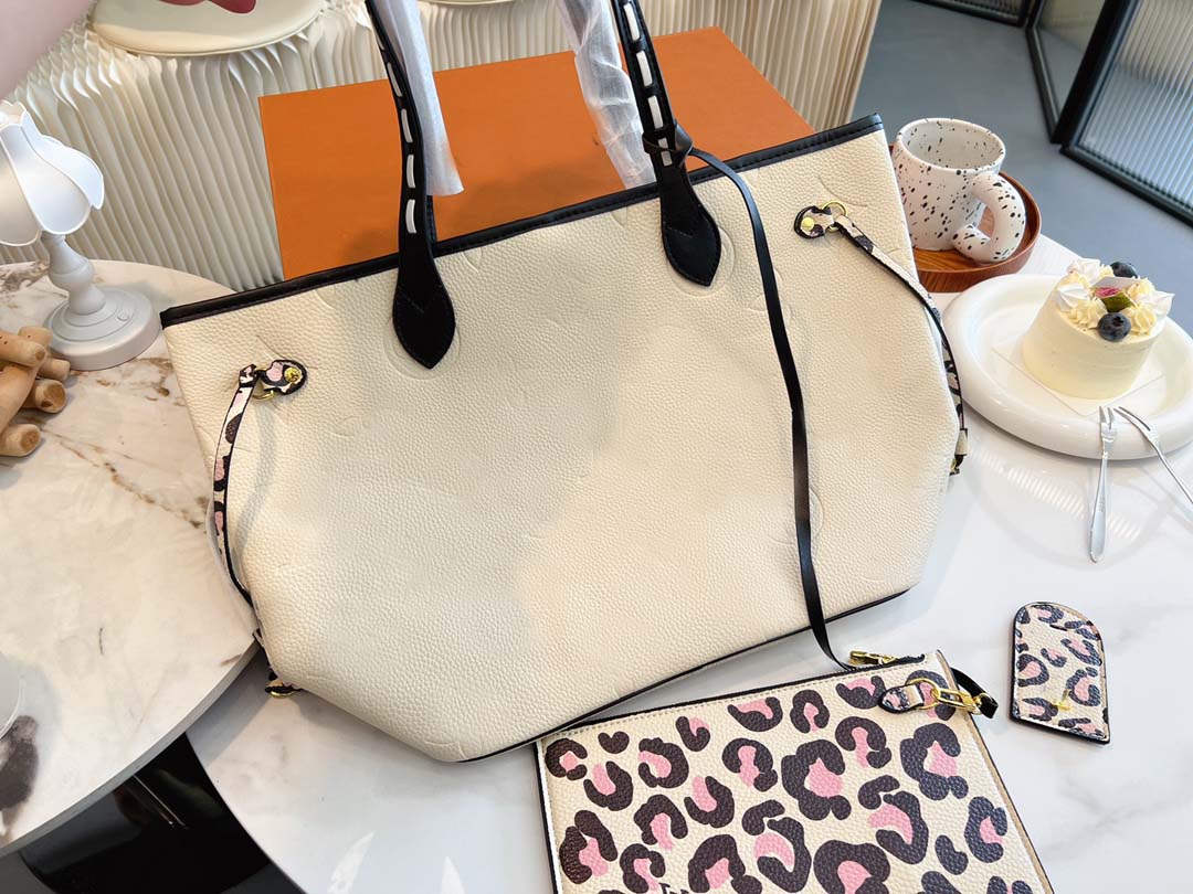 

Luxurys Designers Bags Women bag shoulder Messenger bags Classic Style Fashion Lady Totes handbags purse with small wallet, Customize