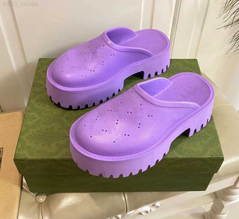 

2022 high quality women's slippers with thick soles Fashion jelly color PVC soft and comfortable no belt naked boots Martin light 35-45