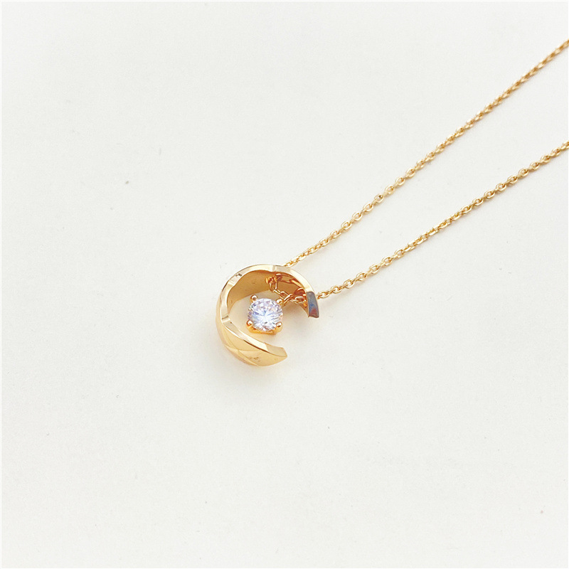 

All-match American Diamond Plaid Solitaire Necklace Simple Fashion Shining Diamond Three-Color Net Red