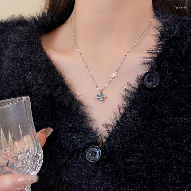 

Chains Fashion Korean Necklace For Women Heart Shaped Zircon Pendant Temperament Clavicle Chain Birthday Party Jewelry Gifts
