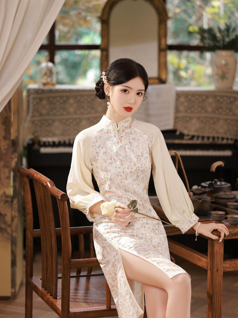 

Ethnic Clothing Improved Retro Flower Print Slim Cheongsam Summer Women Long Sleeve High Split Qipao