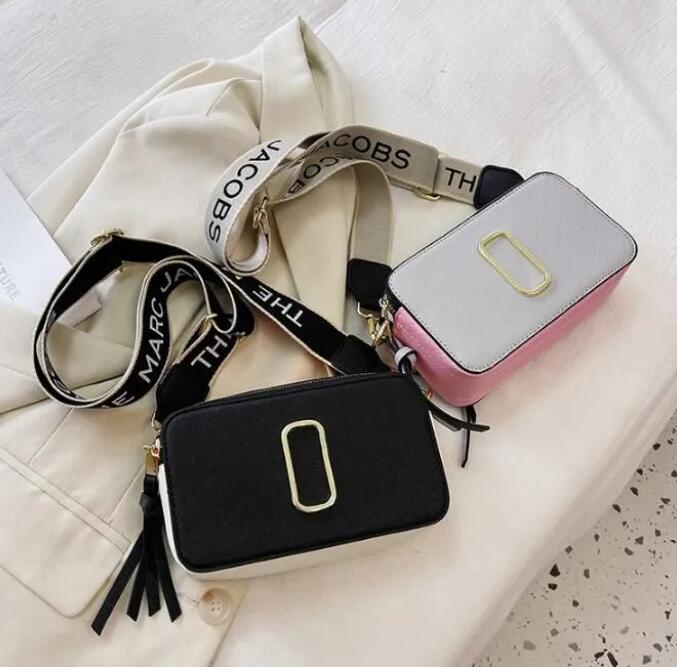 

Designer Women Bags New 2022 Contrast Color Small Square Bag Trend Letter Single Shoulder Messenger Bags Wholesale 20-12-7cm M003, All black
