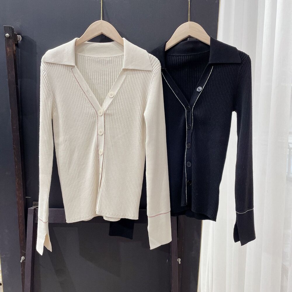 

sandro slim V-neck knitted cardigan, Black
