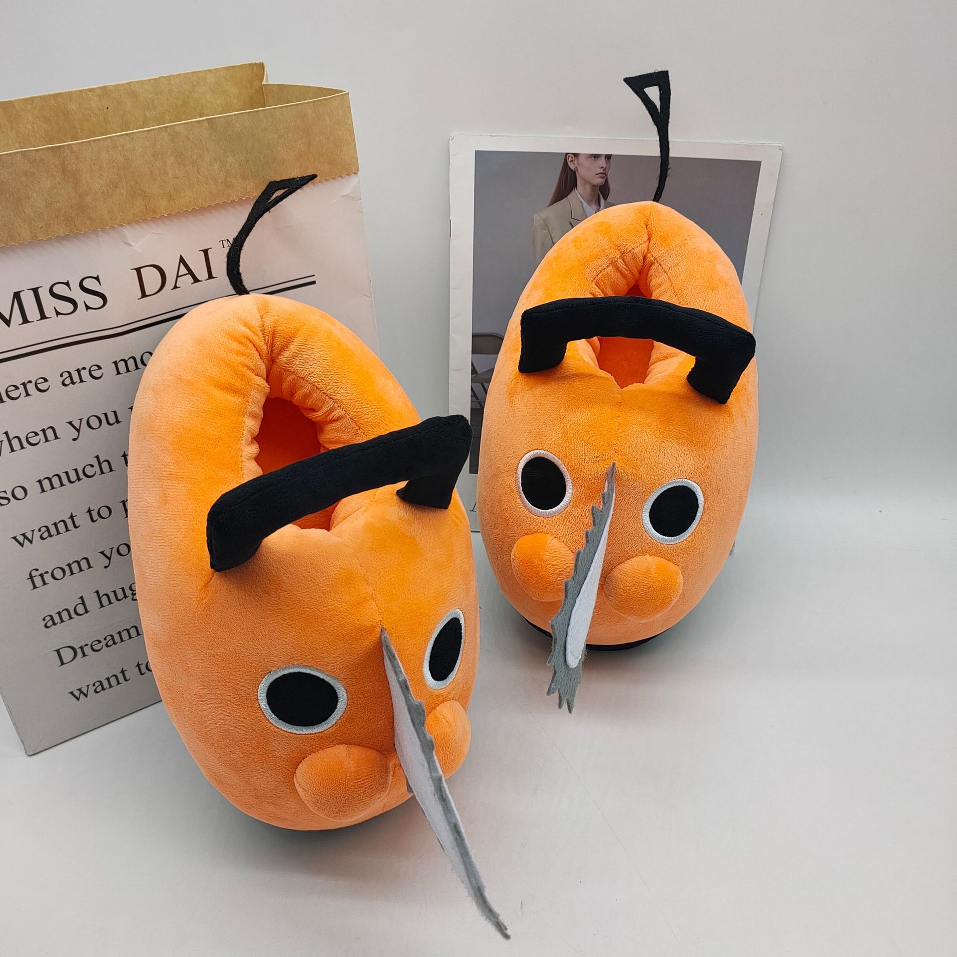 

New Chainsaw Man Pochita doll Chainsaw Man Slipper plush action figure, Orange
