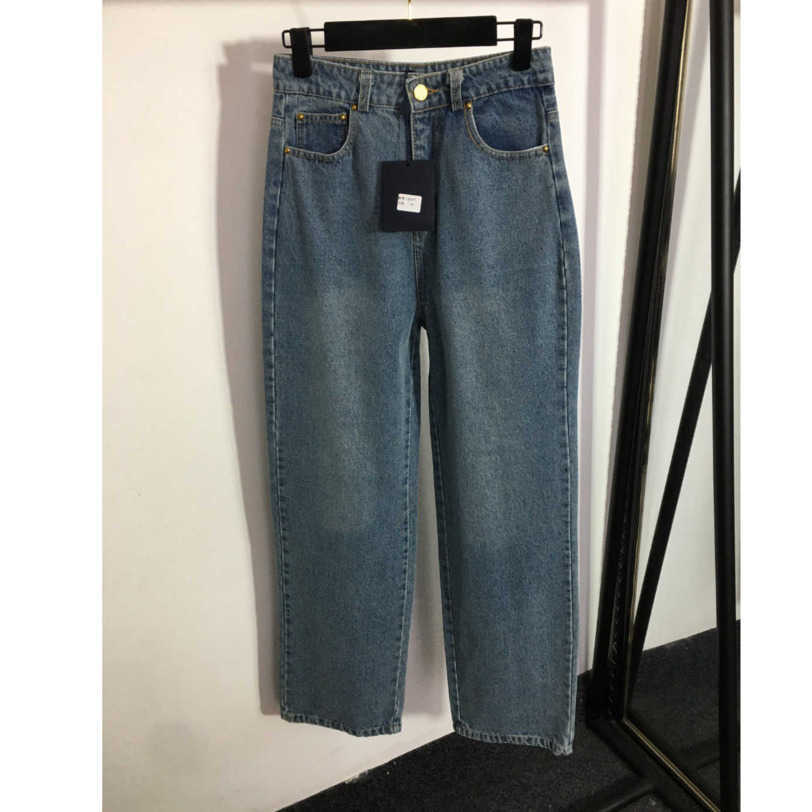 

23ss Womens Pants designer women jeans Back Pocket logo Embroidered Raw Edge High Waist Wide Leg Denim Pants high quality womens clothing a1