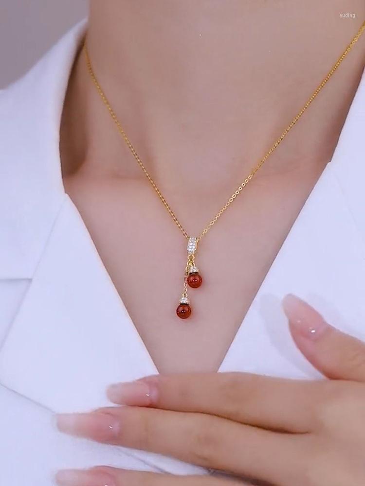 

Chains Korean Fashion Titanium Steel Neck Pendants Women Jewelry Luxury Red Agate Necklace For